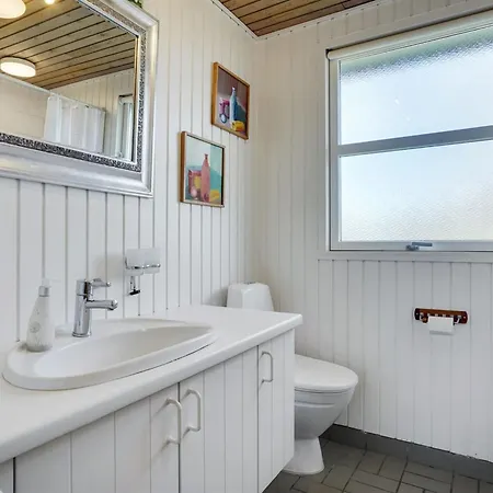 Hébergement de vacances Nashota - 700m From The Sea By Interhome